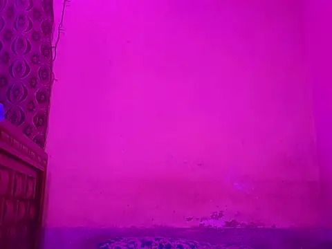 Snapshot of MmmMonikaBabie chatting on 12-13-24, 08:04 MmmMonikaBabie online show from 12-13-24, 08:04