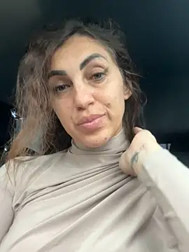 EmaSkyes online show from 11-05-25, 07:30