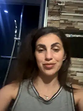 EmaSkyes online show from 11-12-25, 07:46