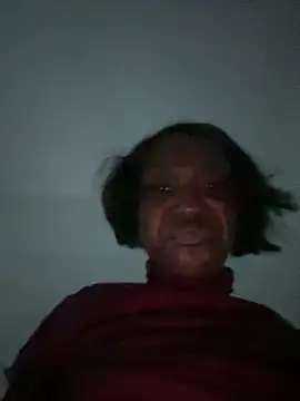 Snapshot of honeybrow chatting on 01-14-25, 07:38 honeybrow online show from 01-14-25, 07:38