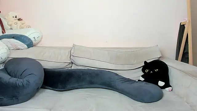 daeneryy online show from 02-04-25, 02:17