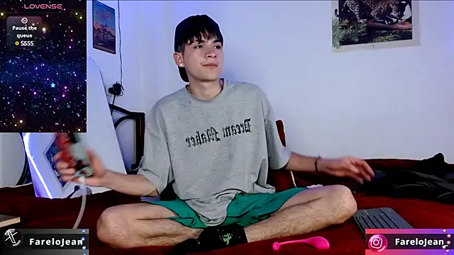 Snapshot of jeanfarelo chatting on 12-19-24, 10:34 jeanfarelo online show from 12-19-24, 10:34