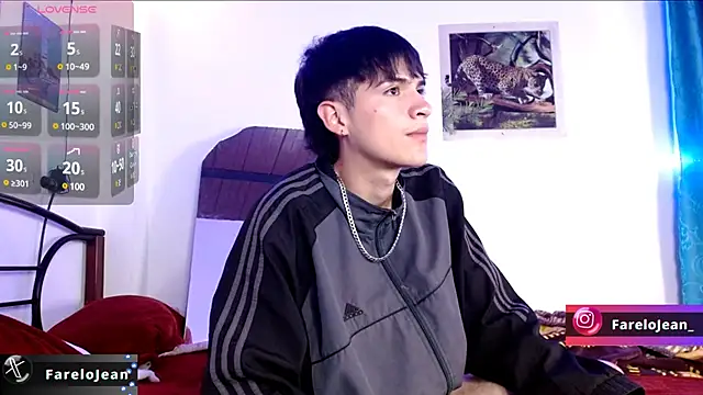 Snapshot of jeanfarelo chatting on 12-22-24, 07:22 jeanfarelo online show from 12-22-24, 07:22