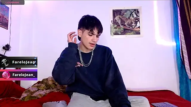 Snapshot of jeanfarelo chatting on 01-05-25, 03:43 jeanfarelo online show from 01-05-25, 03:43