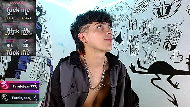 Snapshot of jeanfarelo chatting on 10-28-25, 10:01 jeanfarelo online show from 10-28-25, 10:01