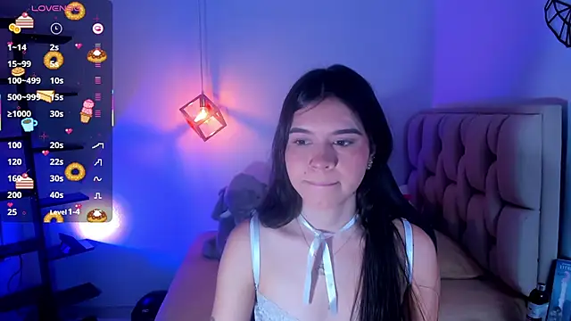 cassiehoward14 online show from 09-10-25, 07:03