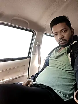 Mmm992170 online show from 11-18-25, 05:34