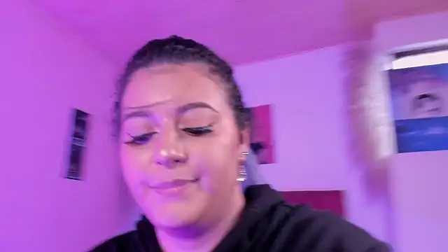 Snapshot of LorenaStevens chatting on 02-03-26, 03:17 LorenaStevens online show from 02-03-26, 03:17