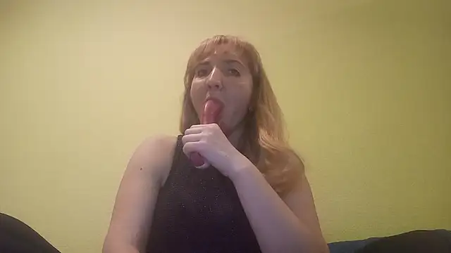 EstrellaWalters online show from 12-26-24, 02:37