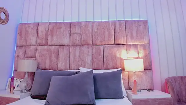 Cloesweet 1 online show from 02-04-25, 05:45