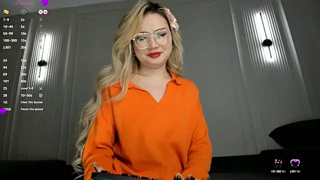 Xiao Mei  online show from 01-26-25, 05:45