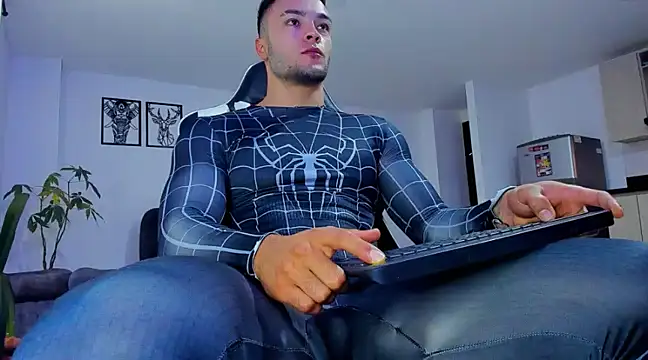 alexander collin02 online show from 01-28-25, 12:54