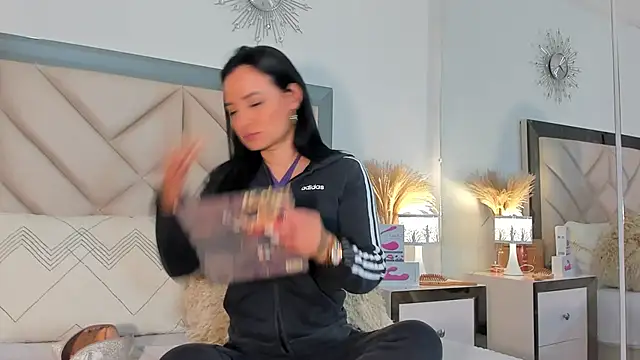 Snapshot of alexa_tobar chatting on 03-19-25, 03:20 alexa tobar online show from 03-19-25, 03:20