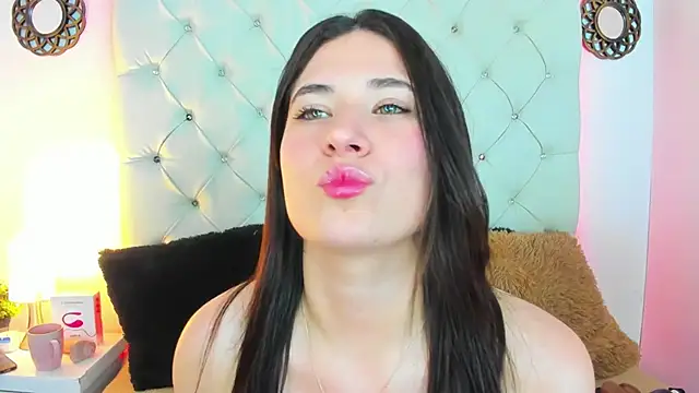 Snapshot of ValeryLovee chatting on 01-13-25, 09:19 ValeryLovee online show from 01-13-25, 09:19