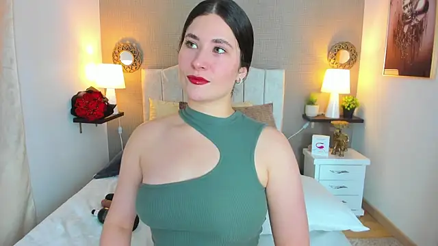 Snapshot of ValeryLovee chatting on 11-29-25, 04:04 ValeryLovee online show from 11-29-25, 04:04