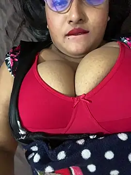 Ayesha mahi online show from 03-21-25, 11:33