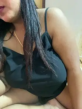 Ayesha mahi online show from 03-22-25, 11:53