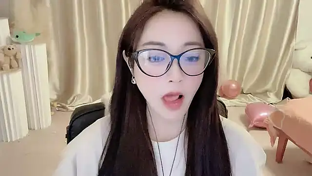 Daisy-77 online show from 01-25-25, 09:14