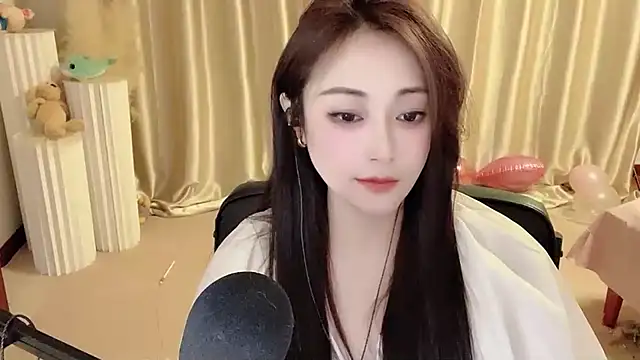 Daisy-77 online show from 02-05-25, 12:10