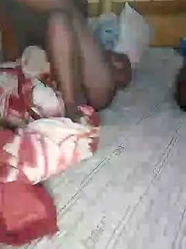 African Masked Couple online show from 12-20-24, 06:45