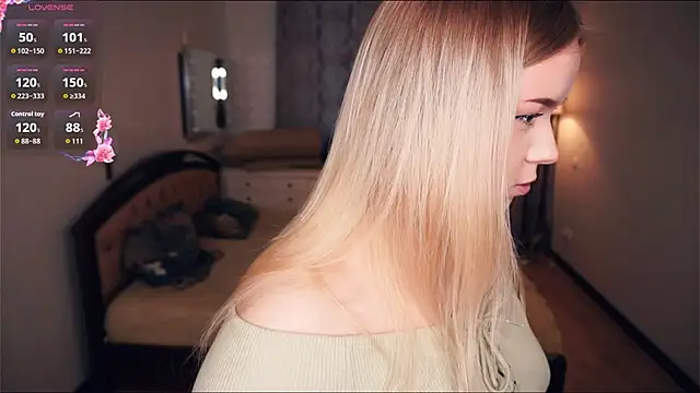 ZaraCreedon online show from 09-12-25, 05:07