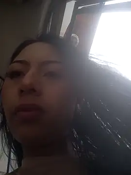 Snapshot of AlanaPetterson chatting on 10-18-25, 03:13 AlanaPetterson online show from 10-18-25, 03:13