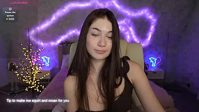 Snapshot of Sunny_Sweety chatting on 02-03-25, 02:13 Sunny Sweety online show from 02-03-25, 02:13