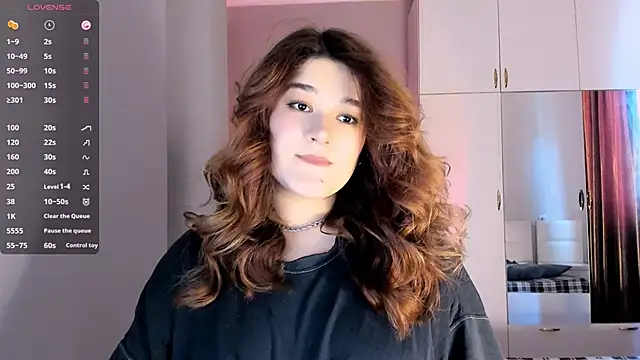 July Slowdive online show from 01-30-25, 09:04