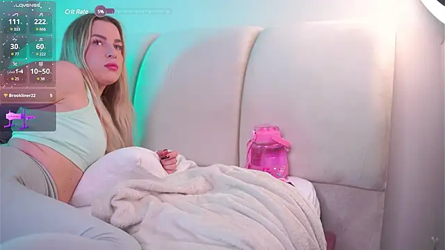 LiliBanger online show from 02-02-25, 02:38