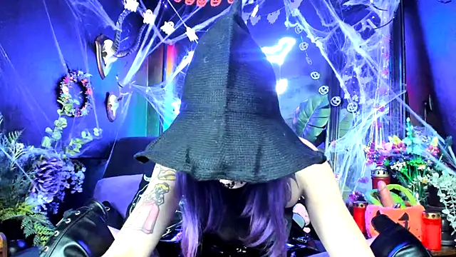 Purple Coffin666 online show from 10-01-25, 06:14