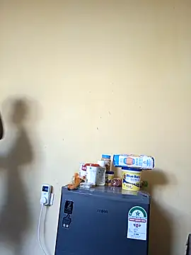 Juicylittle slute online show from 11-06-25, 10:05