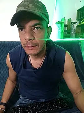 Snapshot of latinmartin73 chatting on 03-01-25, 11:37 latinmartin73 online show from 03-01-25, 11:37
