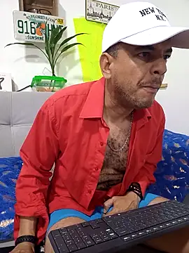 Snapshot of latinmartin73 chatting on 09-22-25, 12:23 latinmartin73 online show from 09-22-25, 12:23