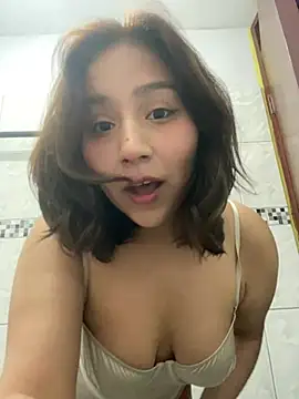 kittyfresita online show from 01-10-25, 04:12