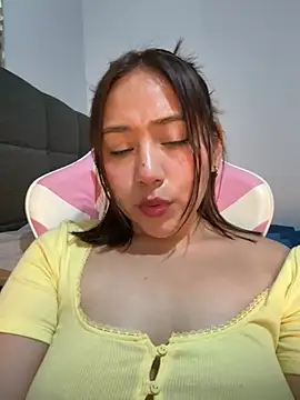 kittyfresita online show from 01-15-25, 12:41