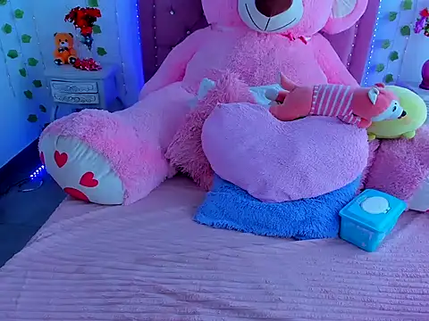 dulcevegga online show from 03-22-26, 06:44