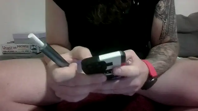 Snapshot of BrodatyZbir84 chatting on 09-19-25, 09:04 BrodatyZbir84 online show from 09-19-25, 09:04