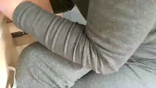 huzi518 online show from 03-22-25, 01:11