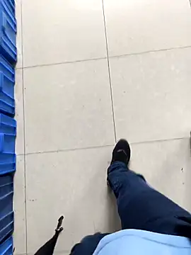 huzi518 online show from 09-26-25, 03:21