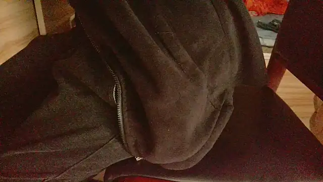 huzi518 online show from 11-22-25, 06:56