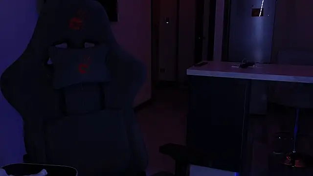 Sasha Mason online show from 10-30-25, 02:13