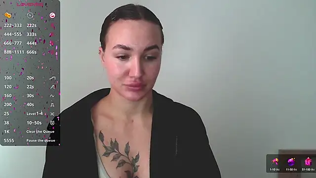 Stasia Queen online show from 12-10-24, 11:54