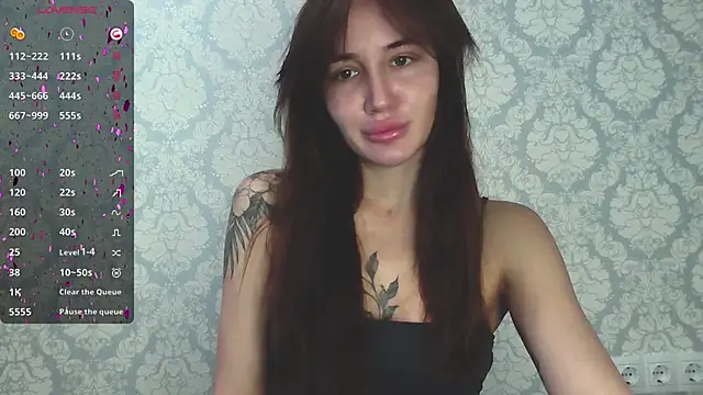 Stasia Queen online show from 01-31-25, 08:11