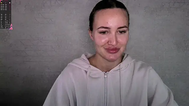 Stasia Queen online show from 10-20-25, 08:37