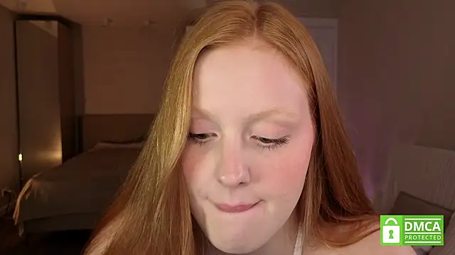 lulu moonmoon online show from 10-11-25, 04:49