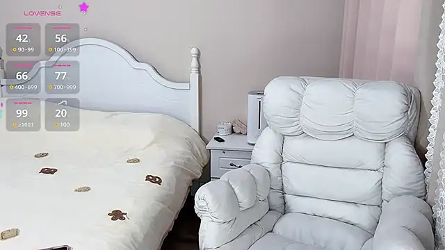 Caitlyn   online show from 12-21-24, 06:34