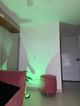 DakotaShelby online show from 04-13-26, 10:48