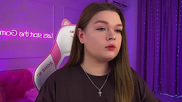 CrystalLyons online show from 03-01-26, 06:26