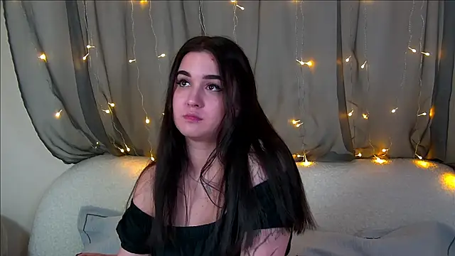 ChristinaMilton online show from 10-25-25, 06:24