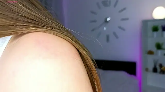 aryamirelle online show from 12-12-24, 11:03